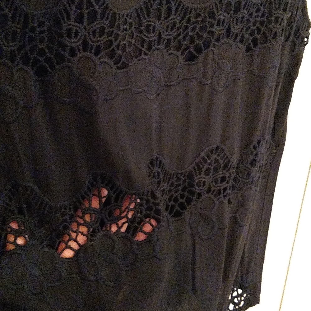 Black Hollow Out Top Size M
